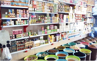 هشدار معاونت غذا و داروی اهواز درباره فعالیت مشکوک عطاری‌های غیرمجاز